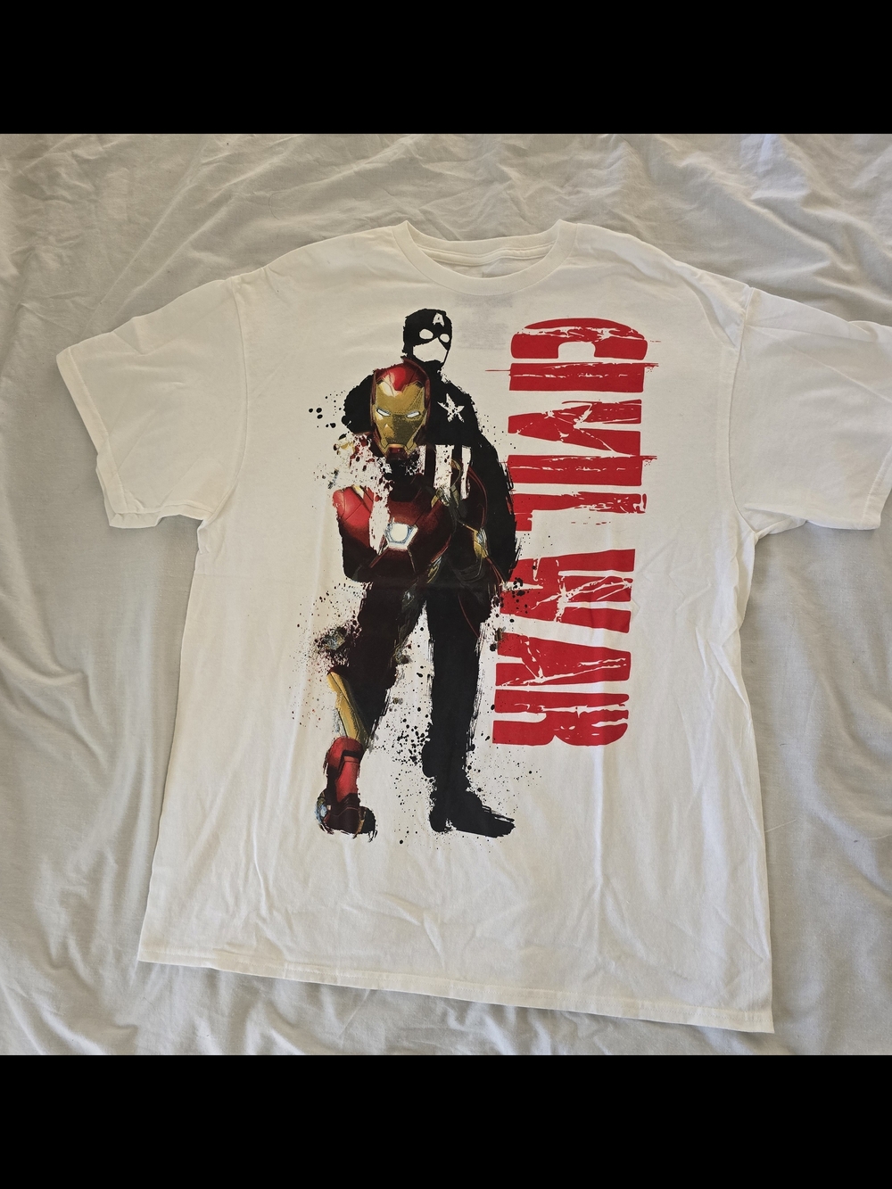 White Marvel Iron Man & Captain America Graphic Tee